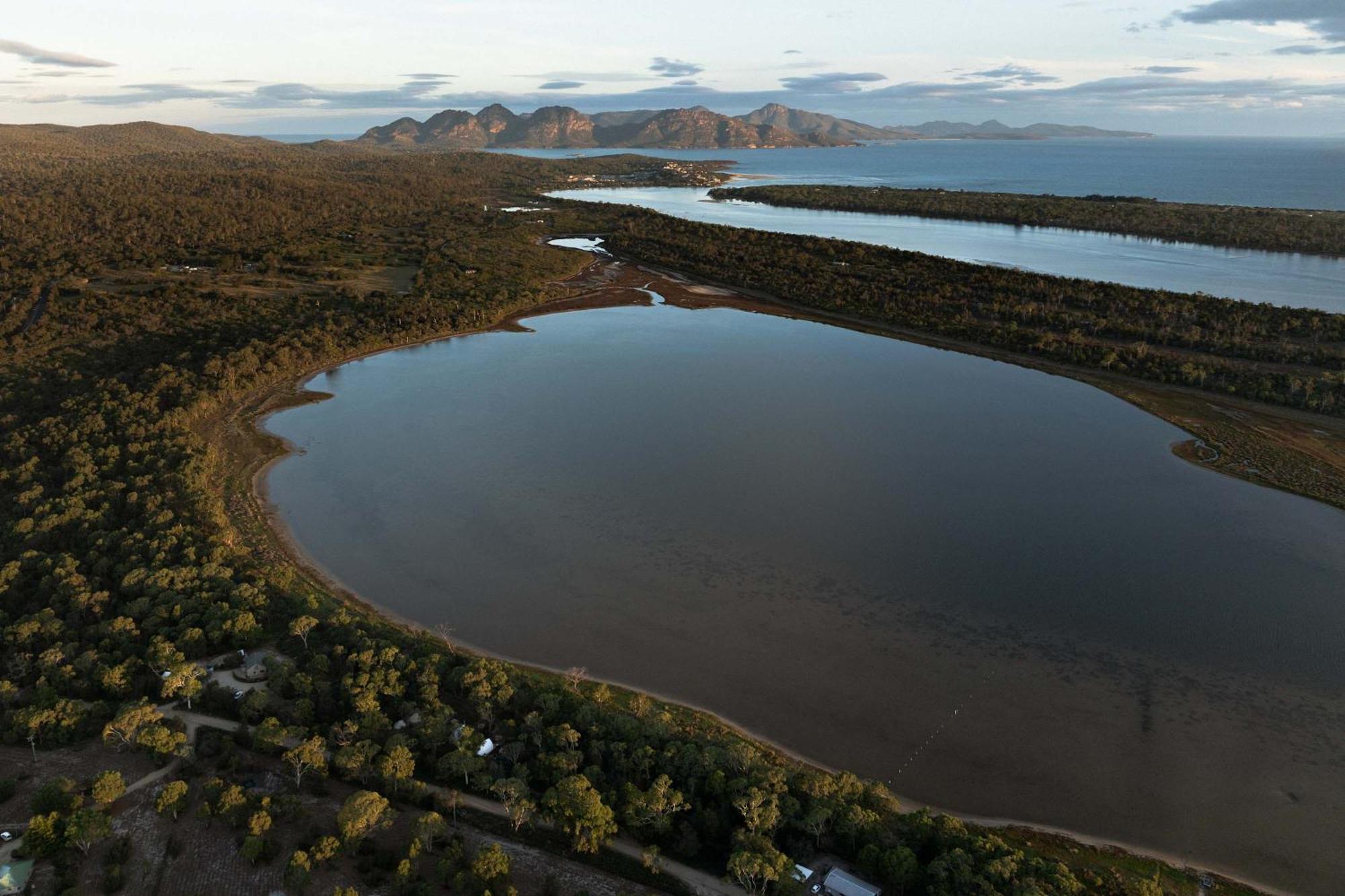 Numie - Freycinet Peninsula - Glamping - Heated - Waterfront Hotel Coles Bay Exterior photo